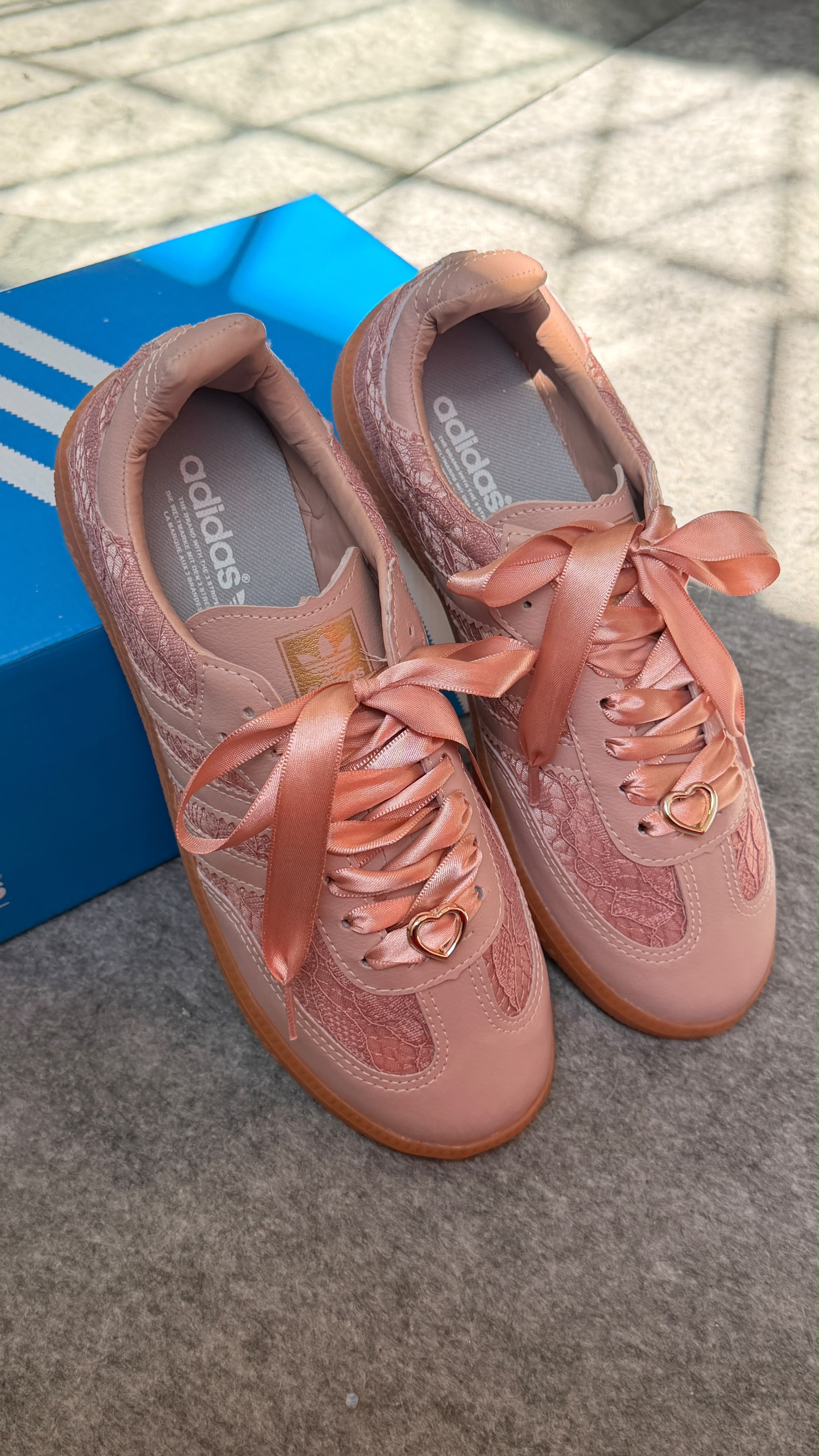 Adidas renda(rosa) foto 2