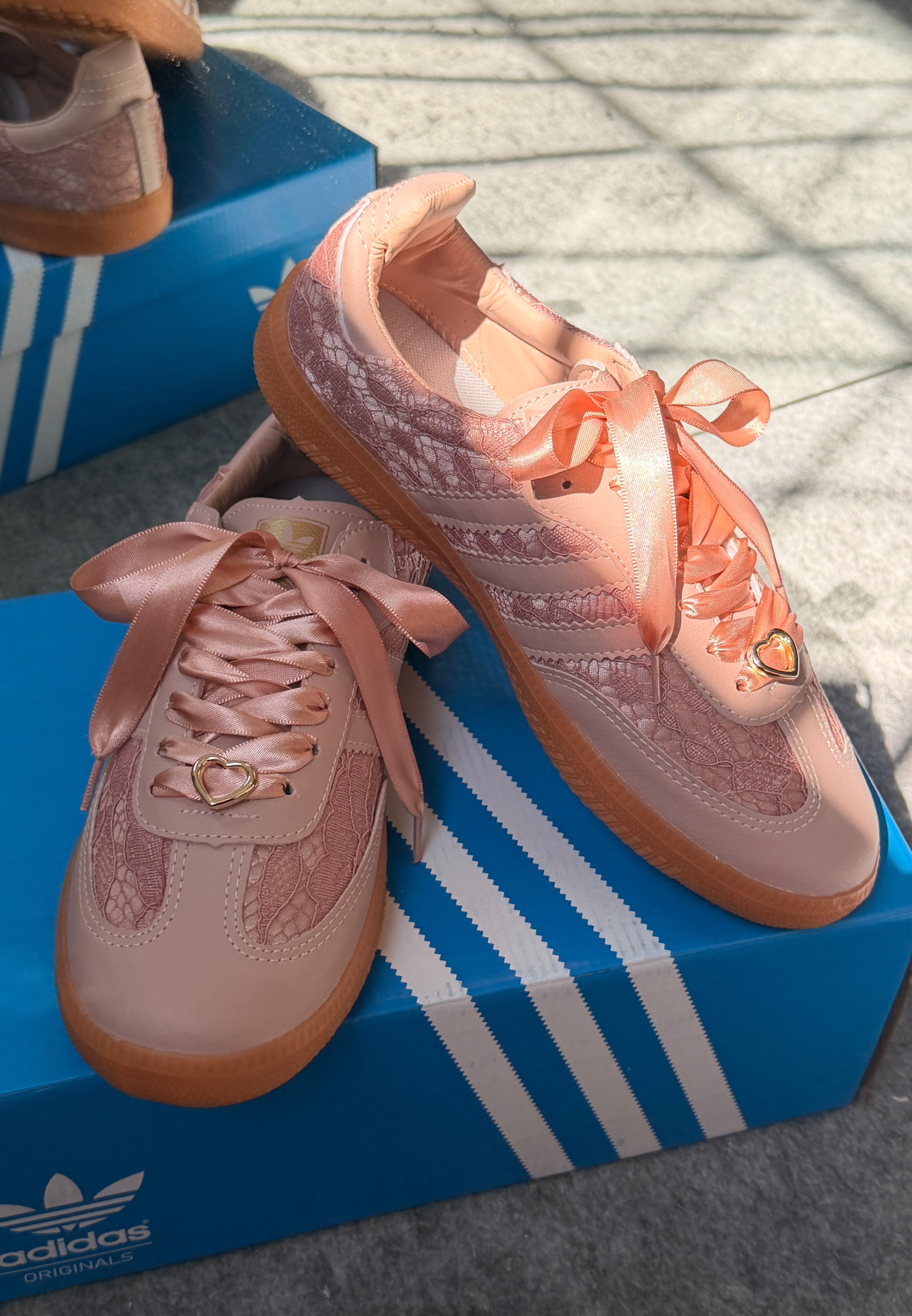 Adidas renda(rosa) foto 3