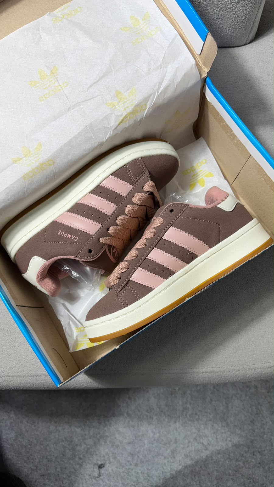 Adidas campus 00s
