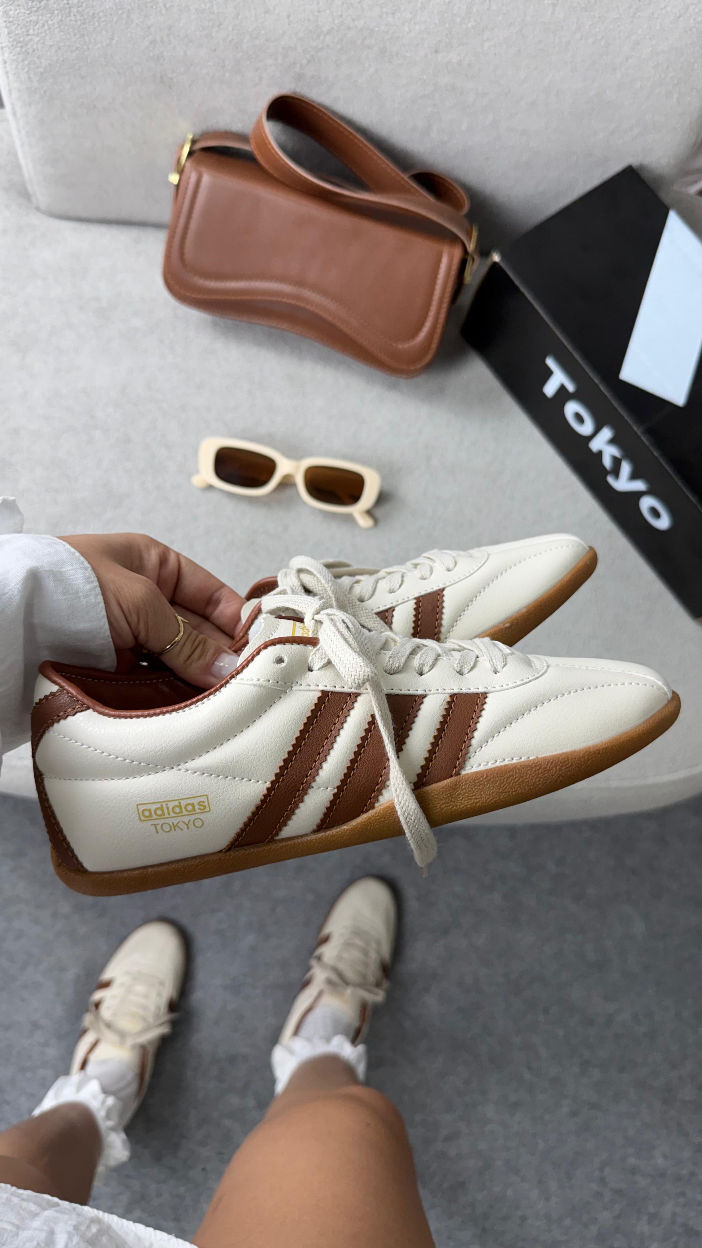Adidas tokyo (off/caramelo)